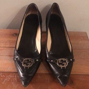 Gucci Kitten Heel Pumps!